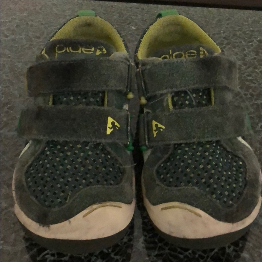 PLAE 👟 for boys